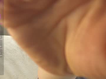 girl
        blondehottiek cam image #3127811