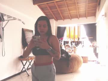 girl
        kendalltyler cam image #2660037