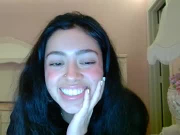 girl
        savina_jade cam image #5877032