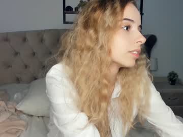 girl
        xterribly_cutex cam image #2426654