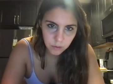girl
        yrrossedunonxo cam image #2597695