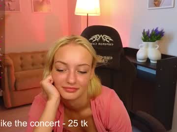 girl
        elly_shine_ cam image #4639410