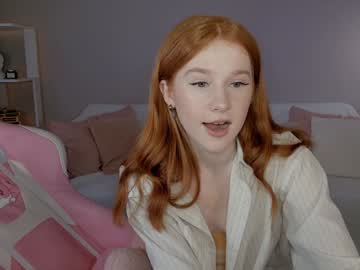 girl
        leahsthetics cam image #6897183