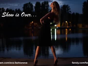 girl
        eva_fashionista cam image #2758388