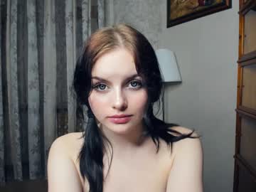 girl
        cute_caprice cam image #1649846