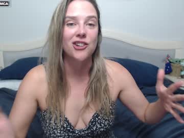 girl
        bluexstacey cam image #3865212