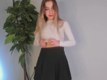 girl
        elizamaisy cam image #2683758