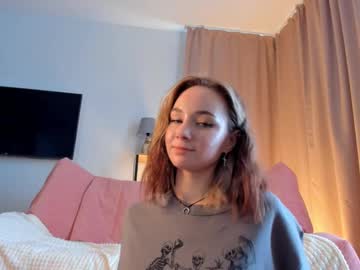 girl
        nasslady cam image #6883942