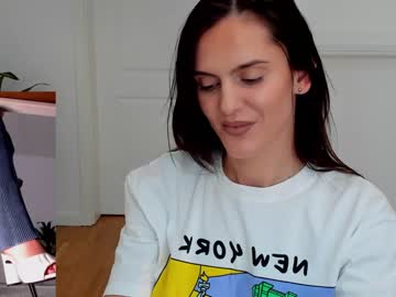 girl
        wh4thefuck cam image #1007663