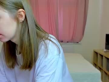 girl
        x_jesse_x cam image #2423148