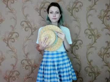 girl
        yuinika_ cam image #4714510
