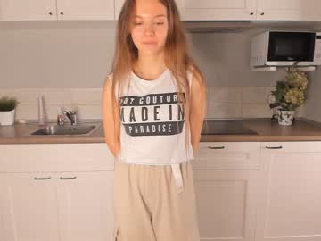 girl
        aubriananorris cam image #2978238