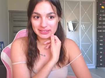 girl
        jessiexxi cam image #4517275