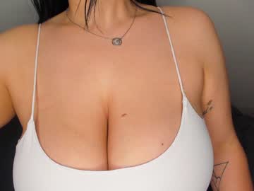 girl
        sabinadulce cam image #3126482