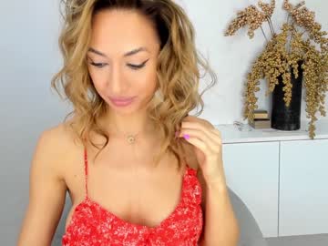 girl
        finestchantilly cam image #3221490