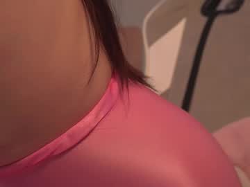 girl
        kateuwugirl cam image #6323542