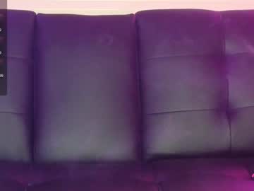 girl
        daphnemadison cam image #5837893