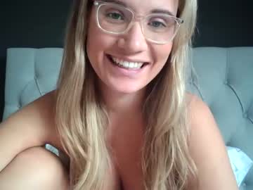 girl
        jennywillsonvip cam image #1381248
