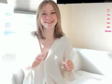 girl
        earlenedaughtrey cam image #6855160