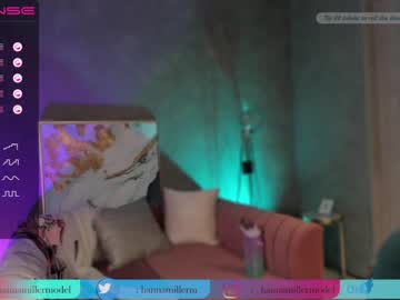 girl
        _hannamiller cam image #1061968