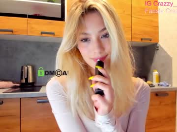 girl
        crazzy_cherry cam image #1774572