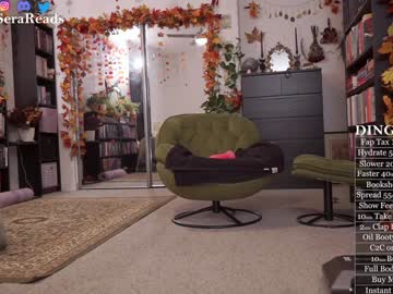 girl
        evelynpiers cam image #4796402