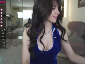 girl
        oxxme cam image #2773957