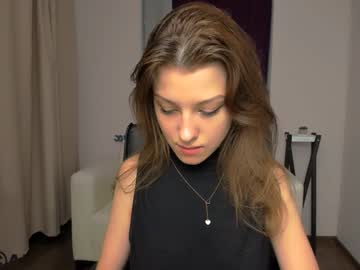 girl Nude Cam Girls Playing Games with flossie_candy