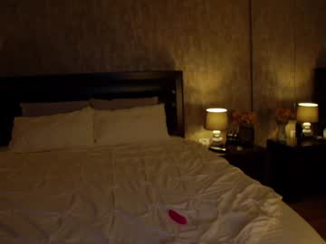 girl
        karrin cam image #6468256