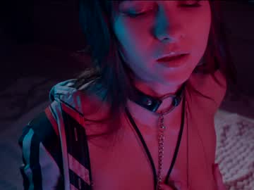 girl
        chaturbatable cam image #3832070
