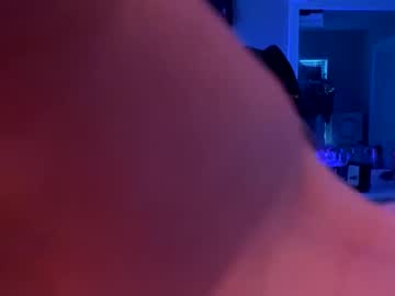 girl
        shiestykat999 cam image #4446872