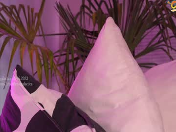 girl
        _deepthroatgalactica cam image #1785251
