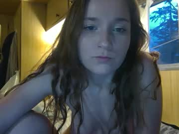 girl
        hornyhippiexx cam image #4568197