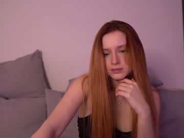 girl
        toxl cam image #2797654