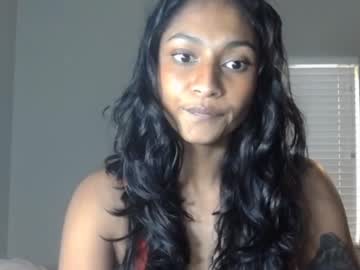 girl
        xzaramx cam image #297786