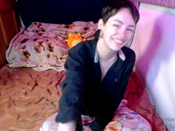 girl
        rhaenys cam image #5619472
