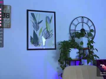 girl
        elizabeth__gray cam image #1742055