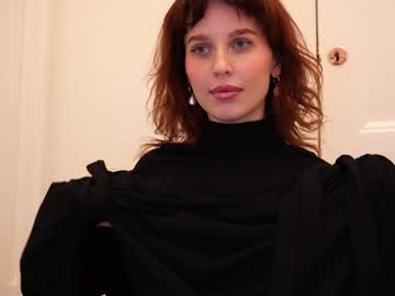 girl
        ellaa91 cam image #5972827