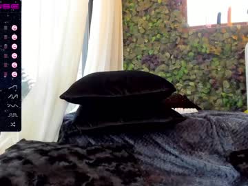 girl
        sassyt33n cam image #640651