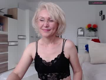 girl
        jasmin18v cam image #6812576