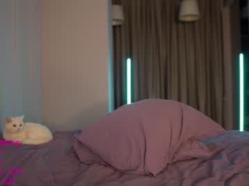 girl
        lindamei cam image #1117762