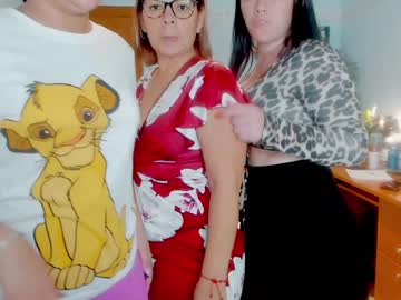 couple
        bluebooxxx cam image #398884