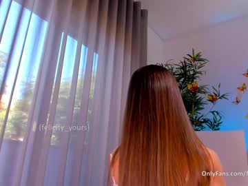girl
        felicity_yours cam image #2358375