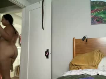 girl
        dreamyriri cam image #6561866