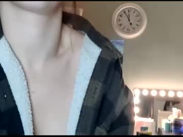 girl
        luvrgorl100 cam image #1077470