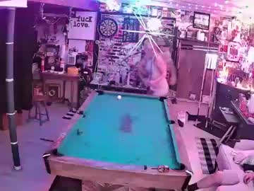 couple
        wild_thingz61 cam image #1809523
