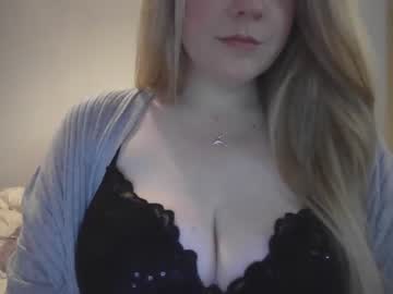 girl
        caxellaxo12 cam image #2077774