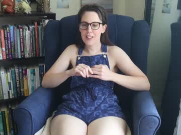 girl
        ellynaomi cam image #2114020