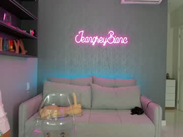 girl
        jeangreybianca cam image #3336056