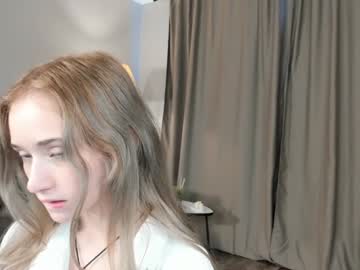 girl
        taitehambelton cam image #4353540
